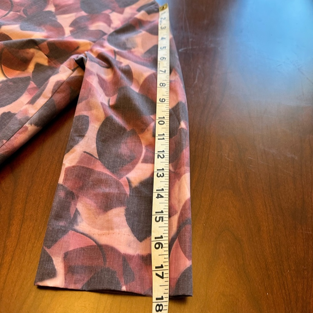 COS Multicolor Abstract Pattern Fabric - image 10